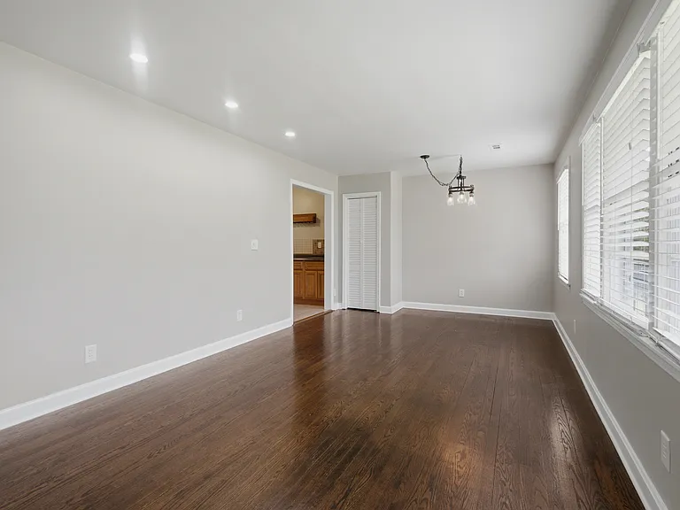 4207 Glynda Dr — Photo 6