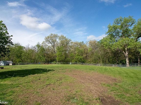 5th image of 1800 Little Soap Rd