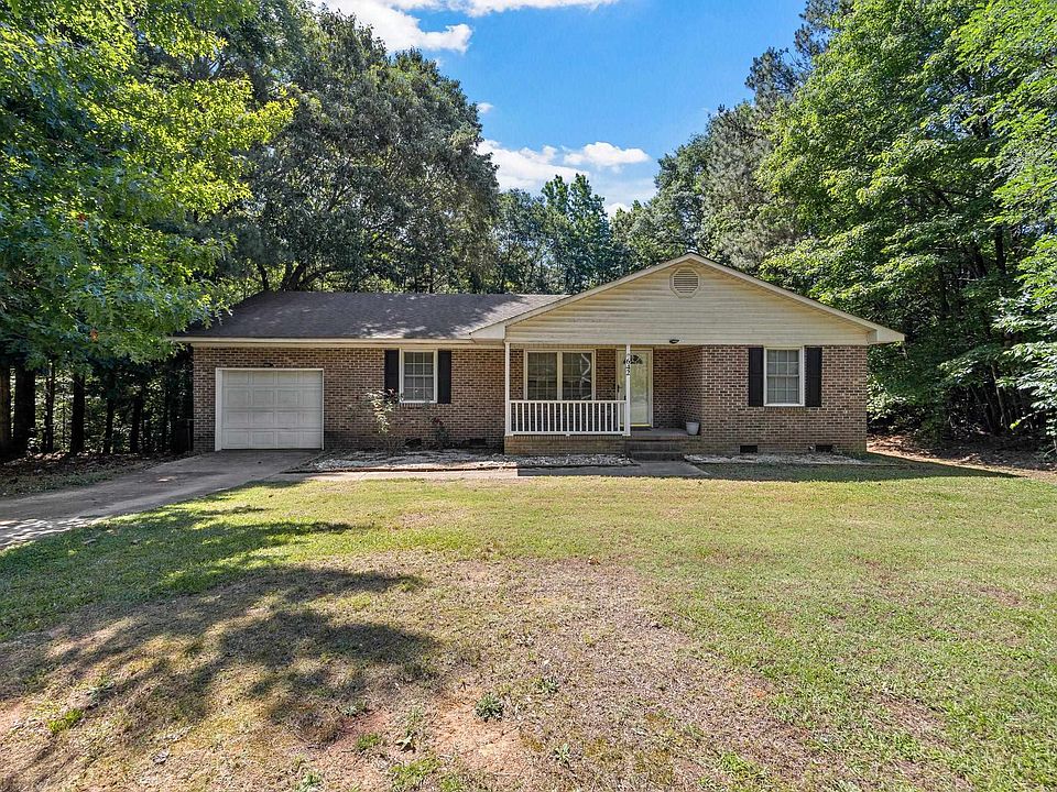 1st image of 642 Kelly Rd