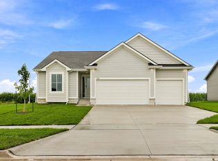 395 NW Ashley Ave, Waukee, IA 50263