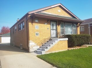 4524 W 67th St, Chicago, IL 60629