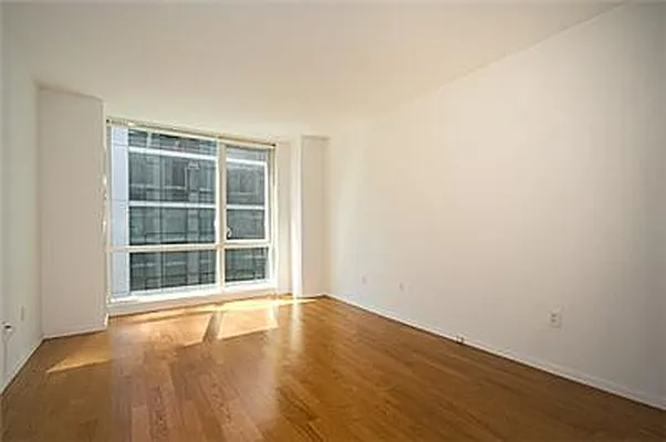 Rented by Sumitomo Real Estate Sales | media 29