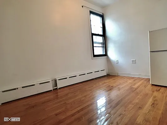 Rented by Citi Habitats | media 16