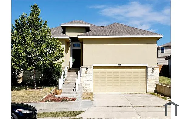 Building Photo - 8239 Comanche Pass