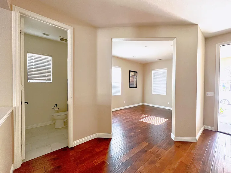 14430 Serenade Dr — Photo 3
