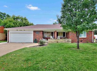 874 Prairie Park Rd, Wichita, KS 67218