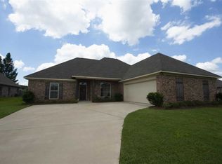 417 Ashtree Ln, Madison, MS 39110