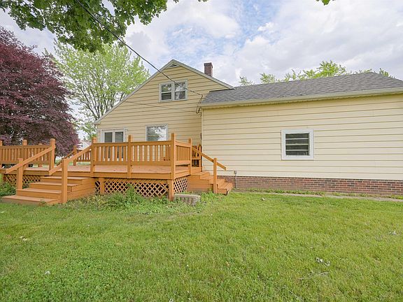 5th image of 429 Elliott Ct