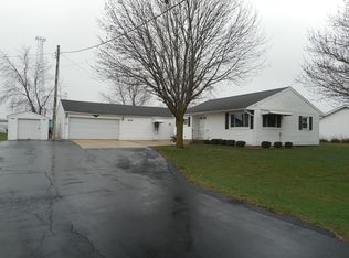 929 SE 2nd St, Galva, IL 61434