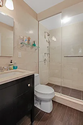 Rented by Compass | media 12