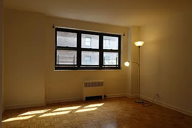 Rented by Places NYC