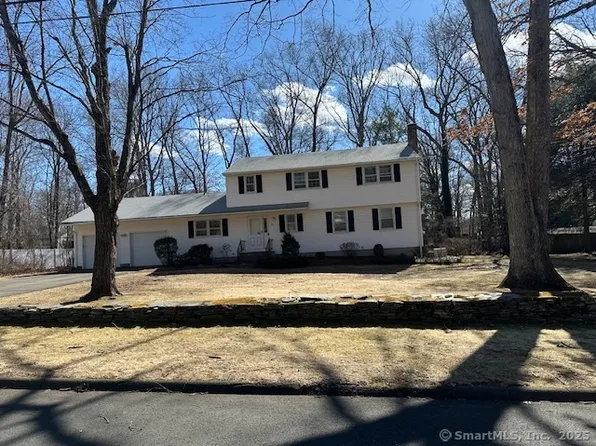 36 Duncaster Lane, Vernon, CT 06066