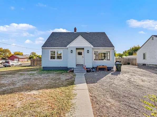 186 NW 4th St, Ontario, OR 97914