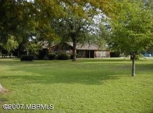5367 Chandler Rd, Meridian, MS 39305