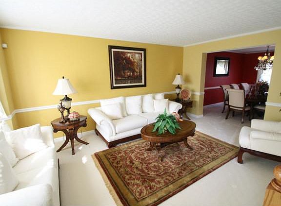 5th image of 9504 Knarwood Ct