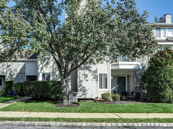 57 Farnham Square #257, Parlin, NJ 08859