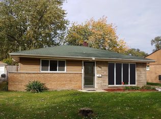 17326 Park Ave, Lansing, IL 60438