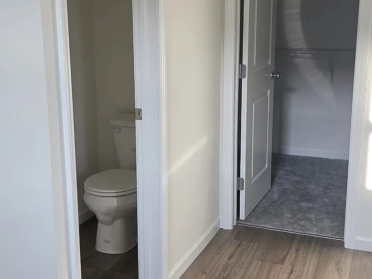 2270 Horseshoe Cir — Photo 9