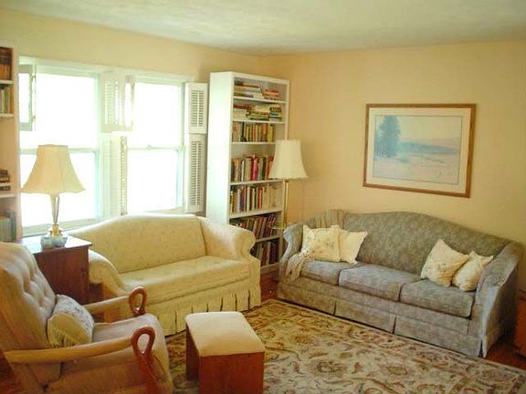 5th image of 2002 Lombardi Dr