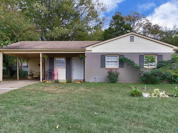 2207 Norwood Dr NW, Huntsville, AL 35810