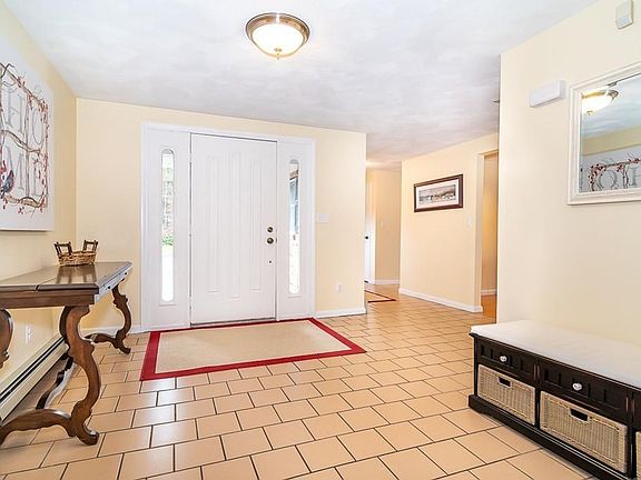 2nd image of 12 Dassance Dr