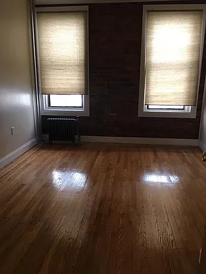 Rented by Lang Realty LLC | media 7