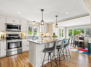 17 Verdon St, Salem, MA 01970