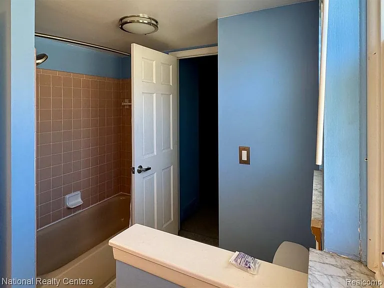 34528 Hawke Dr — Photo 12