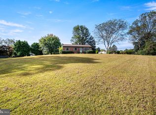 320 East Dr, Coatesville, PA 19320