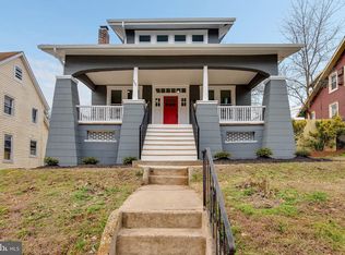 240 Mallow Hill Rd, Baltimore, MD 21229