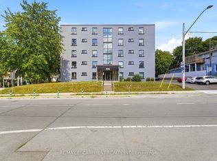 174 Herkimer St #401, Hamilton, ON L8P 2H4
