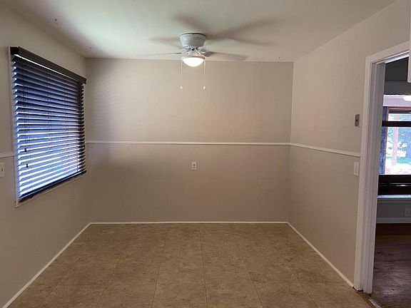 4th image of 3312 Patterson Dr