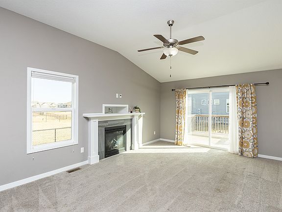 3rd image of 1903 NW Woodbury Dr