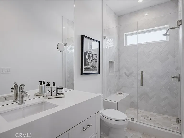 858 Fiske — Photo 23