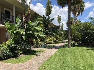 110 148th Ave E #11, Saint Petersburg, FL 33708