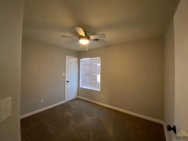 6002 Piacenza Pl — Photo 14
