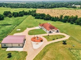 1220 Hinchliffe Rd, Mexia, TX