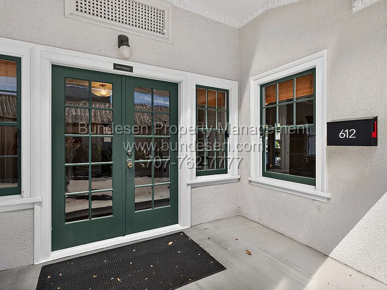 612 Petaluma Blvd S — Photo 5
