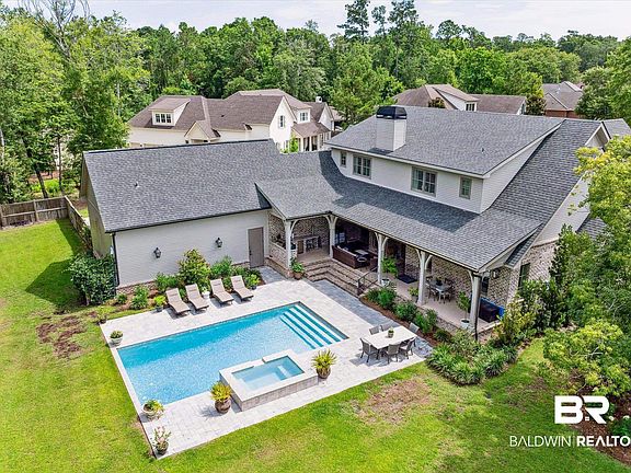 5th image of 6741 Peyton Ct