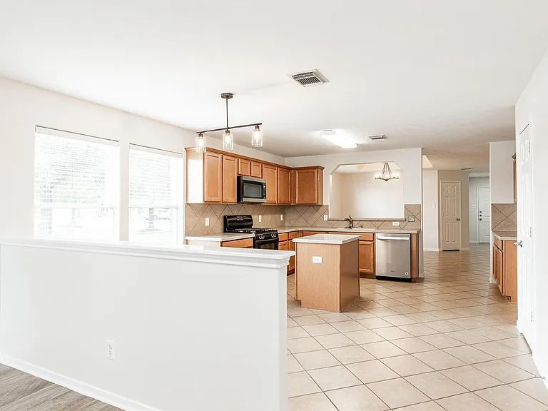 24515 Cornell Park Ln — Photo 14