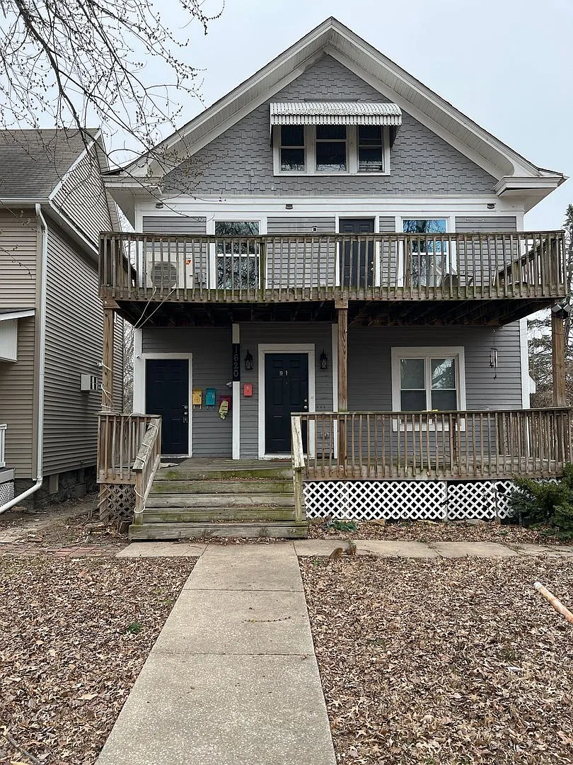 1620 SW College Ave. Unit 1 — Photo 2