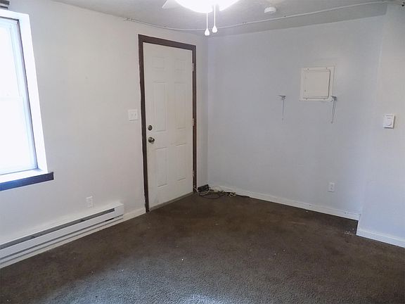 5th image of 1025 Lynn Ave APT 2