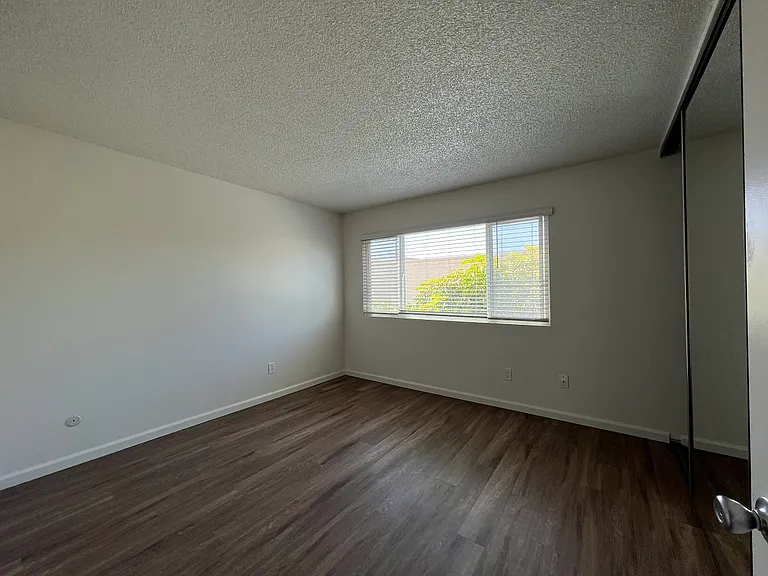 2155 Felspar St — Photo 14
