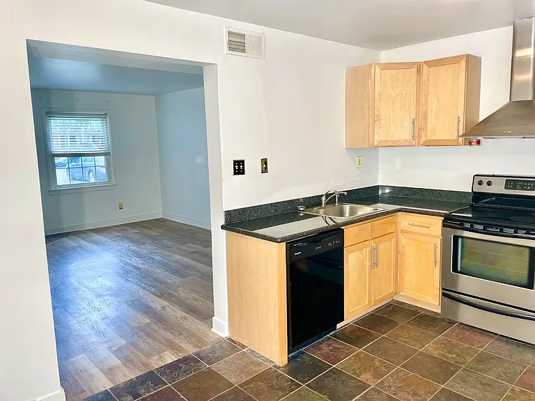1005 W Nine Mile Henrico, VA 23075 — Photo 30
