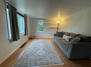 122 Polk Ave, Beaver Falls, PA 15010