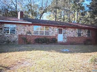 55 Evergreen Rd, Danville, AL 35619