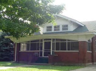 1403 Locust St, Sterling, IL 61081