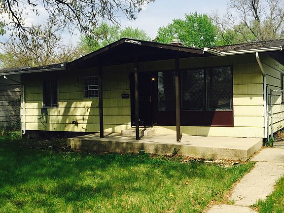 2nd image of 4160 Louisiana St