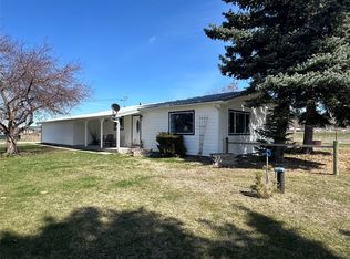 882 Sleeping Child Rd, Hamilton, MT 59840