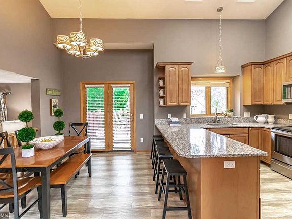 4th image of 4701 Weston Hills Dr